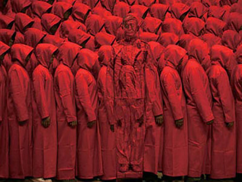 عکس های جالب مردی که نامرئی میشود