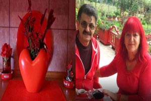 تاریخ و زمان وبگردی؛ علاقه این خانم به رنگ قرمز و شهرت جهانی اش (عکس) تاریخ و زمان وبگردی؛ علاقه این خانم به رنگ قرمز و شهرت جهانی اش (عکس)