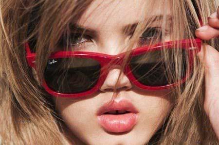 عکس های زیباترین دختر جهان از نگاه کتاب گینس عکس های زیباترین دختر جهان از نگاه کتاب گینس