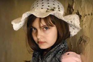 تاریخ و زمان وبگردی؛ عکس های زیباترین دختر جهان از نگاه کتاب گینس تاریخ و زمان وبگردی؛ عکس های زیباترین دختر جهان از نگاه کتاب گینس