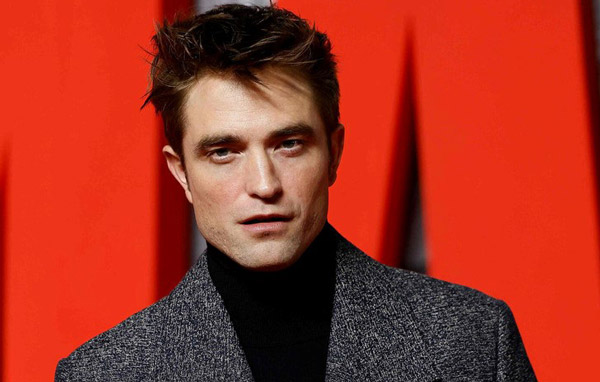 167566832697435-irannaz-com رابرت پتینسون - Robert Pattinson با 92.15% امتیاز ، از نظر علمی زیباترین مردان جهان چه کسانی هستند؟