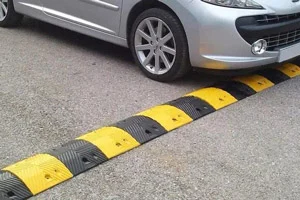 زمان و ساعت وبگردی؛ حقایق بسیار جالب در مورد سرعت گیرهای خیابان زمان و ساعت وبگردی؛ حقایق بسیار جالب در مورد سرعت گیرهای خیابان