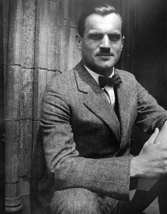 174711522094779-irannaz-com مغز متفکری که پشت سرعت گیرها بوده