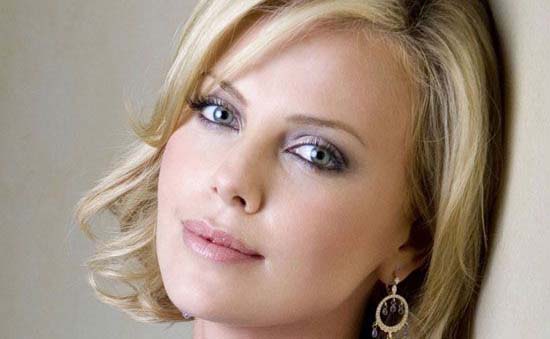 زیباترین چشمها در میان بازیگران زن هالیوودی زیباترین چشمها در میان بازیگران زن هالیوودی