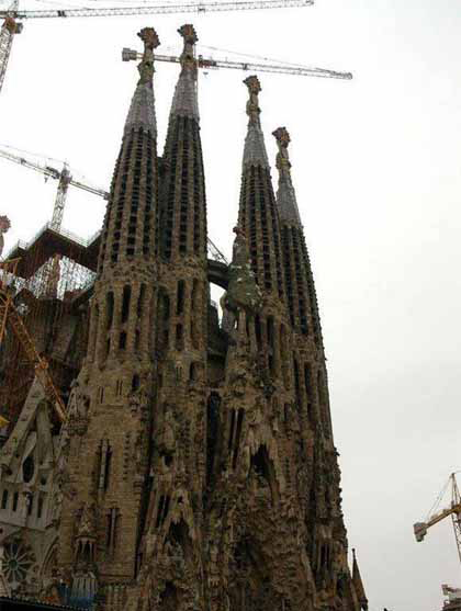 بزرگترین و حیرت انگیزترین کلیسای جهان