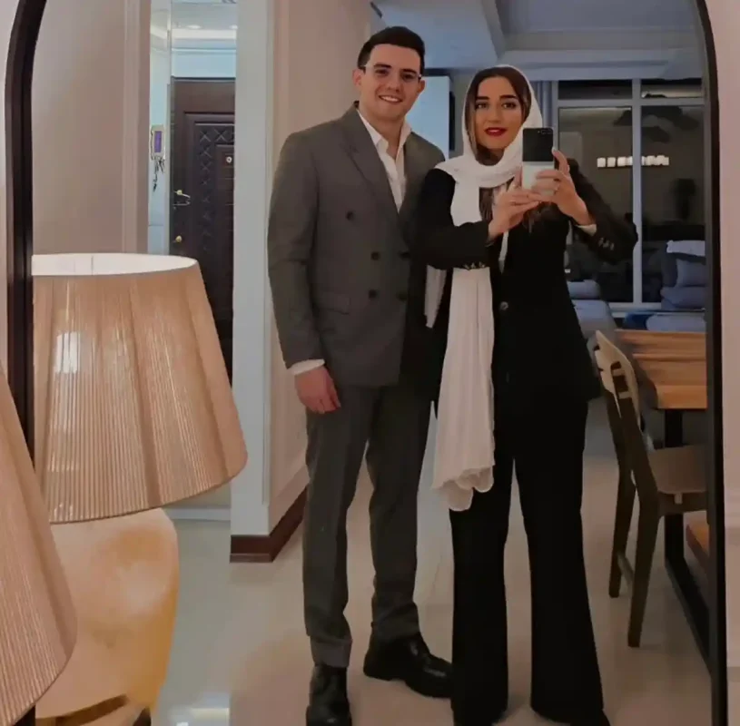 🔥تاریخ وبگردی | عکس جدید مازیار لیسانسهها و همسرش در دنیای واقعی پربازدید شد 🔥تاریخ وبگردی | عکس جدید مازیار لیسانسهها و همسرش در دنیای واقعی پربازدید شد