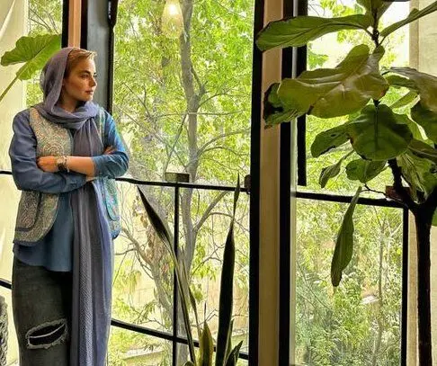 عکس آنلاین | دکوراسیون مجلل خانه باکلاس سپیده خداوردی سال ۱۴۰۴ عکس آنلاین | دکوراسیون مجلل خانه باکلاس سپیده خداوردی سال ۱۴۰۴