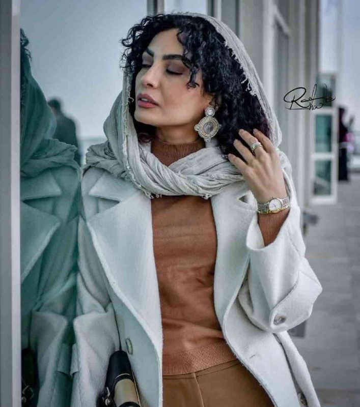 تاریخ وبگردی | صحرا اسداللهی با ژستهای خاصش سال ۱۴۰۴ تاریخ وبگردی | صحرا اسداللهی با ژستهای خاصش سال ۱۴۰۴