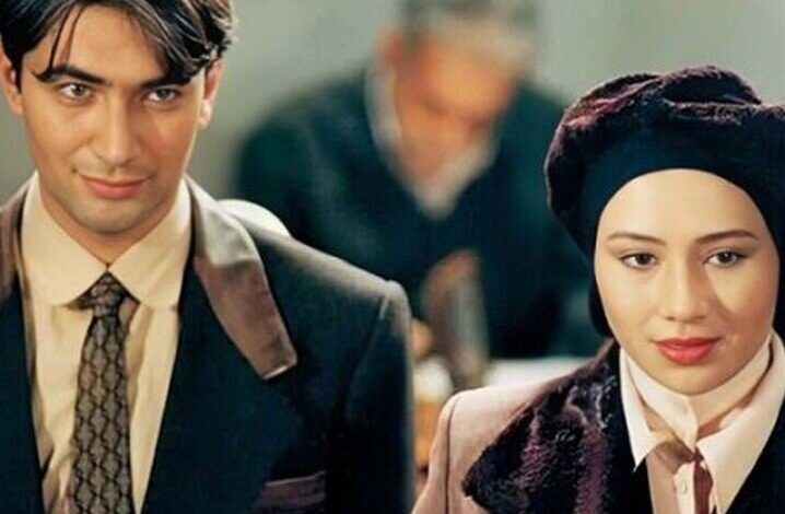 نگاه روز |دوران کودکی پارسا پیروز فر که تا به حال ندیده اید ؛ زیبایی هنرمند معروف در بچگی نگاه روز |دوران کودکی پارسا پیروز فر که تا به حال ندیده اید ؛ زیبایی هنرمند معروف در بچگی