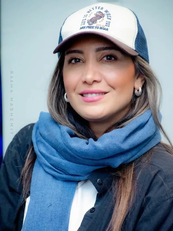 🔥تاریخ وبگردی | نیکی مظفری با استایلِ پاییزی دلبری کرد 🔥تاریخ وبگردی | نیکی مظفری با استایلِ پاییزی دلبری کرد