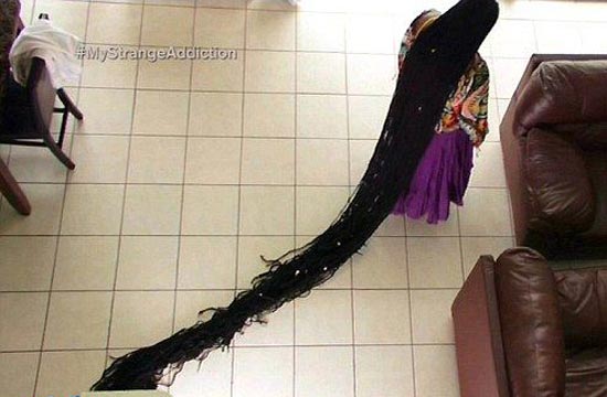 با عجیب و غریب ترین زنان جهان اشنا شوید (عکس)