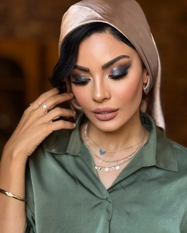 عکس آنلاین | تغییر چهره باورنکردنی صحرا اسداللهی با آرایش غلیظ سال ۱۴۰۴ عکس آنلاین | تغییر چهره باورنکردنی صحرا اسداللهی با آرایش غلیظ سال ۱۴۰۴