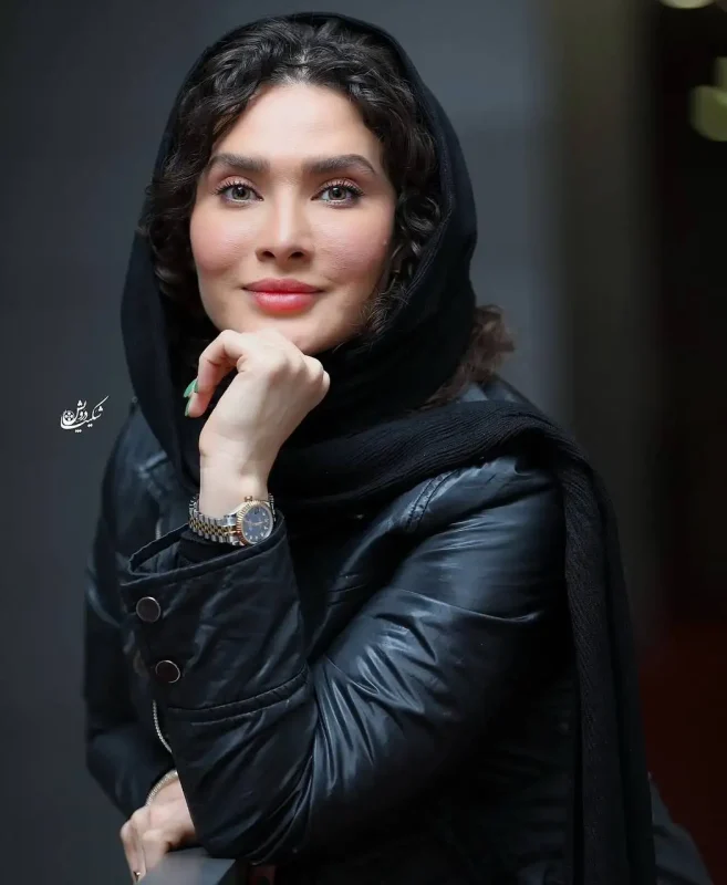 تاریخ وبگردی | چهره جذاب ساناز سعیدی سال ۱۴۰۴ تاریخ وبگردی | چهره جذاب ساناز سعیدی سال ۱۴۰۴