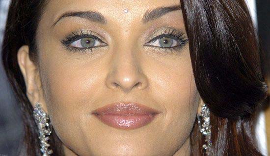 زیباترین چشمها در میان بازیگران زن هالیوودی زیباترین چشمها در میان بازیگران زن هالیوودی