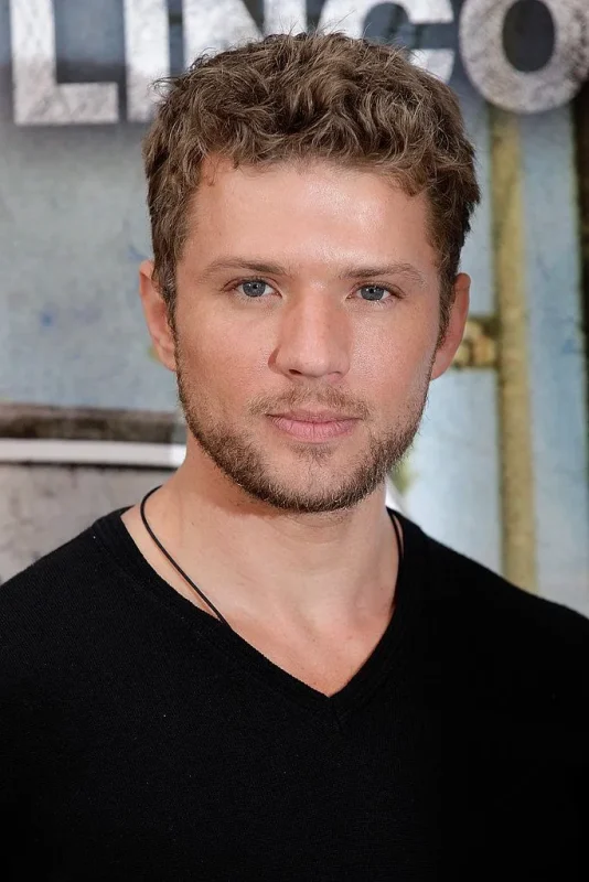 قاب روز | زندگی خصوصی، عکسهای شخصی رایان فیلیپ و بیوگرافی قاب روز | زندگی خصوصی، عکسهای شخصی رایان فیلیپ و بیوگرافی