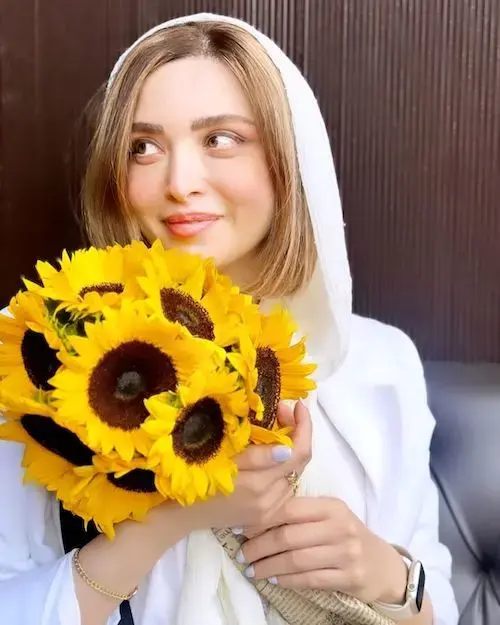 🔥تاریخ وبگردی | آرایش ساده و شیک به سبک بهنوش طباطبایی 🔥تاریخ وبگردی | آرایش ساده و شیک به سبک بهنوش طباطبایی