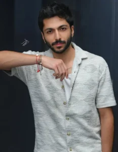 نگاه روز |کیسان دیباج با استایل جدید و جذابش