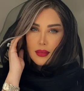 عکس داغ امروز | استایل و مدلینگ شیک سارا منجزی