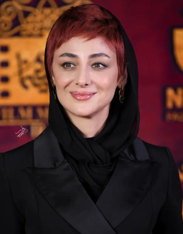 قاب روز | ویدا جوان و دیبا زاهدی با استایل شیک و دیدنی قاب روز | ویدا جوان و دیبا زاهدی با استایل شیک و دیدنی