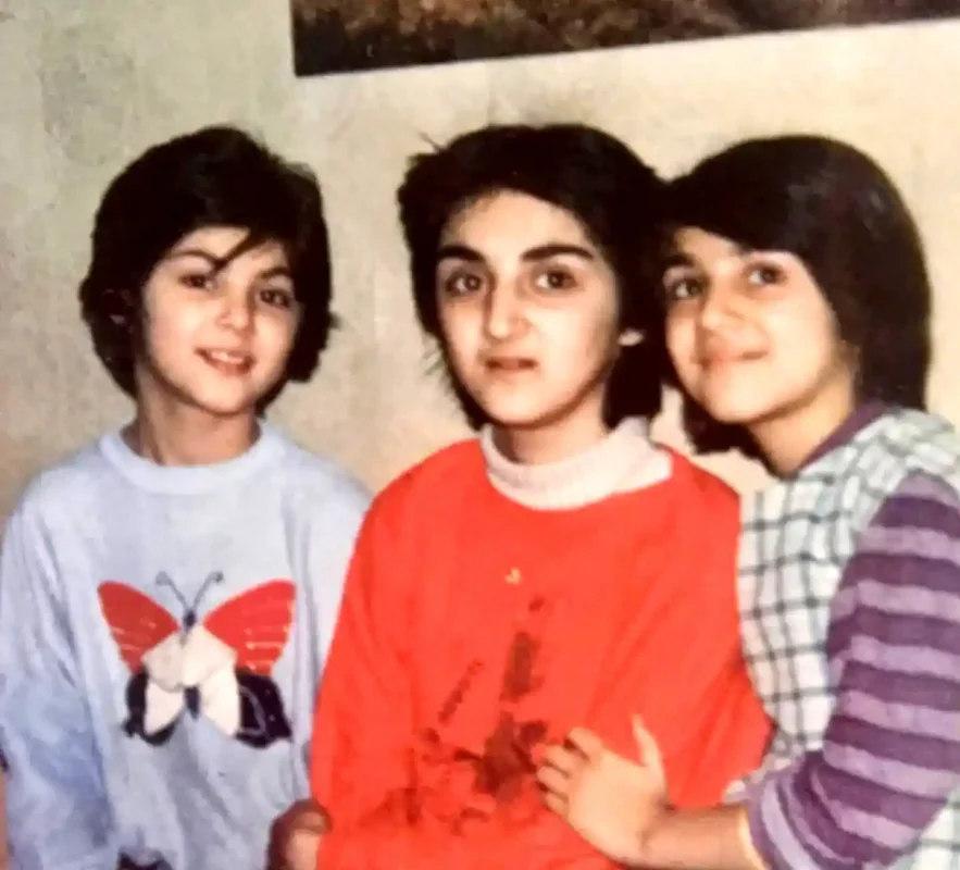 عکس آنلاین | عکس «ستاره، سارا و لاله اسکندری» در دوران کودکی دهه 60 سال ۱۴۰۴