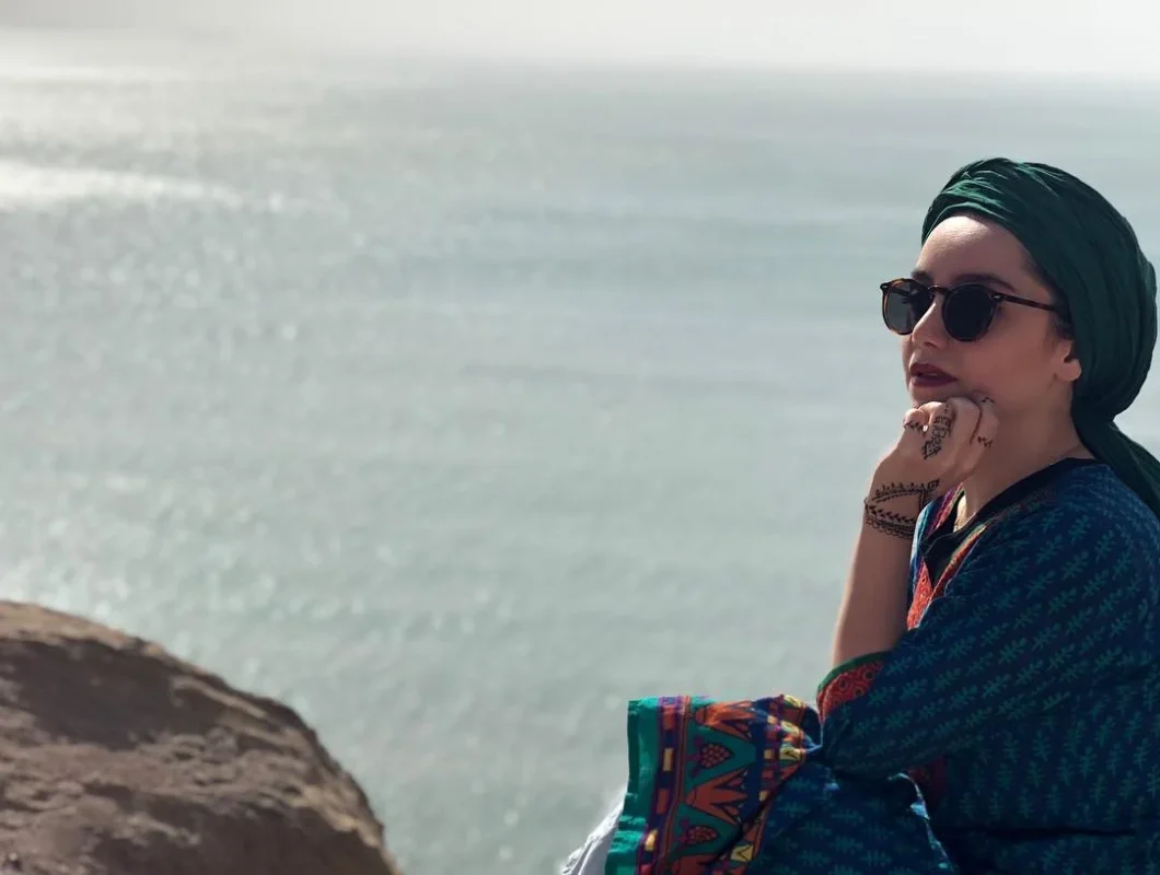 🔥تاریخ وبگردی | تغییر چهره «ساناز» با بازی نازنین بیاتی فیلم دینامیت در 29 سالگی 🔥تاریخ وبگردی | تغییر چهره «ساناز» با بازی نازنین بیاتی فیلم دینامیت در 29 سالگی