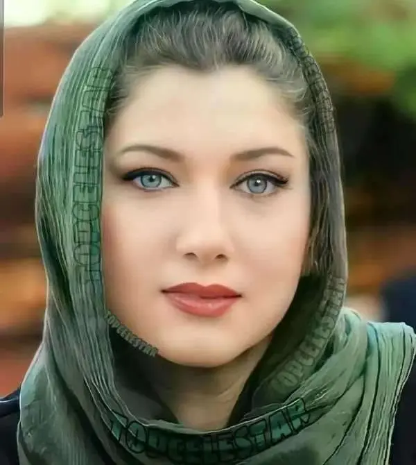 عکس آنلاین | چهره جدید فریبا متخصص که خیلی جوان تر شده سال ۱۴۰۴