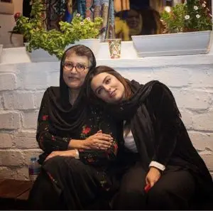 قاب روز | عکس ژست زیبای مادر دختری رویا تیموریان و دنیا مدنی دلها رو برد قاب روز | عکس ژست زیبای مادر دختری رویا تیموریان و دنیا مدنی دلها رو برد