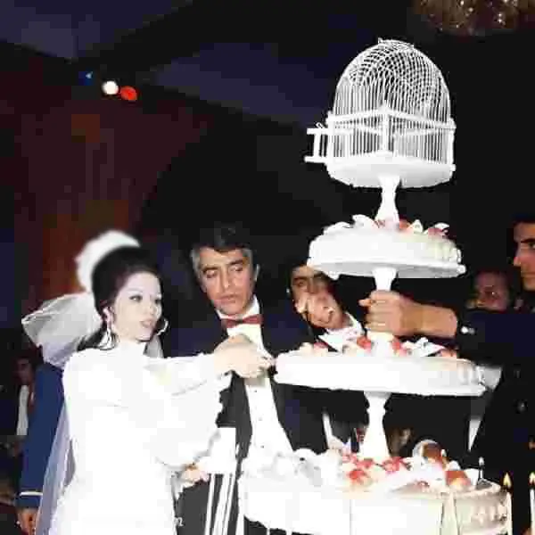 عکس آنلاین | زندگی شخصی محمدعلی فردین و تنها زن زندگیش مهری خمارلو سال ۱۴۰۴ عکس آنلاین | زندگی شخصی محمدعلی فردین و تنها زن زندگیش مهری خمارلو سال ۱۴۰۴