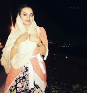 عکس داغ امروز | مومو بچه مهندس با این لباسهای جنوبی دلبرتر از همیشه شد؛تیپ خانم بازیگر در این عکس دیدنی است ! عکس داغ امروز | مومو بچه مهندس با این لباسهای جنوبی دلبرتر از همیشه شد؛تیپ خانم بازیگر در این عکس دیدنی است !