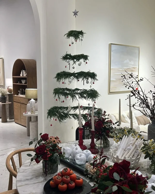 عکس آنلاین | منشی کارخانه نجات در تاسیان با بازی دنیز دانش در کافه ای رویایی سال ۱۴۰۴ عکس آنلاین | منشی کارخانه نجات در تاسیان با بازی دنیز دانش در کافه ای رویایی سال ۱۴۰۴