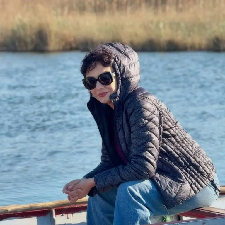 🔥تاریخ وبگردی | عکس جدید مارال فرجاد در تالاب شادگان 🔥تاریخ وبگردی | عکس جدید مارال فرجاد در تالاب شادگان