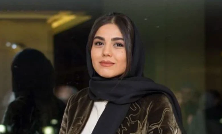 نگاه روز | عکس جذاب آزاده زارعی، بازیگر سریال آوای باران با برج ساعت لندن سال ۱۴۰۴ نگاه روز | عکس جذاب آزاده زارعی، بازیگر سریال آوای باران با برج ساعت لندن سال ۱۴۰۴