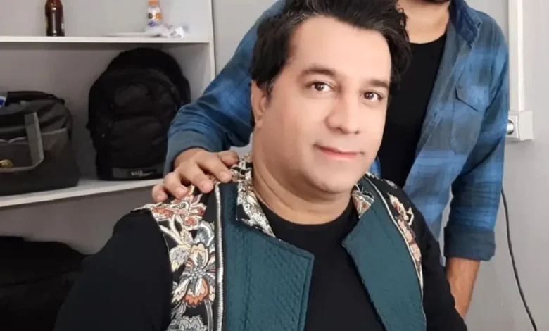 نگاه روز | عکس «امید جهان» در کنار پدرش و نعمت الله آغاسی؛ دهه 80 نگاه روز | عکس «امید جهان» در کنار پدرش و نعمت الله آغاسی؛ دهه 80