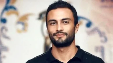 تاریخ وبگردی | ژست خاص امیر جدیدی در عکس جدیدش