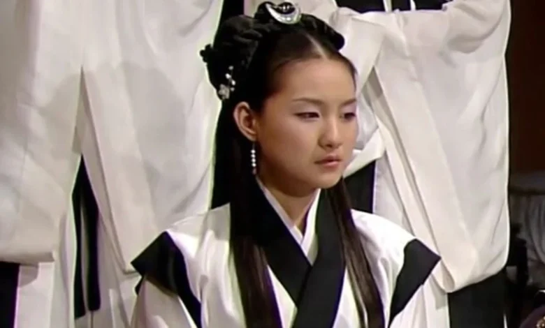 🔥تاریخ وبگردی | بازیگر نقش بانو سوریانگ در سریال جومونگ در برنامه آشپز کوچولو 🔥تاریخ وبگردی | بازیگر نقش بانو سوریانگ در سریال جومونگ در برنامه آشپز کوچولو