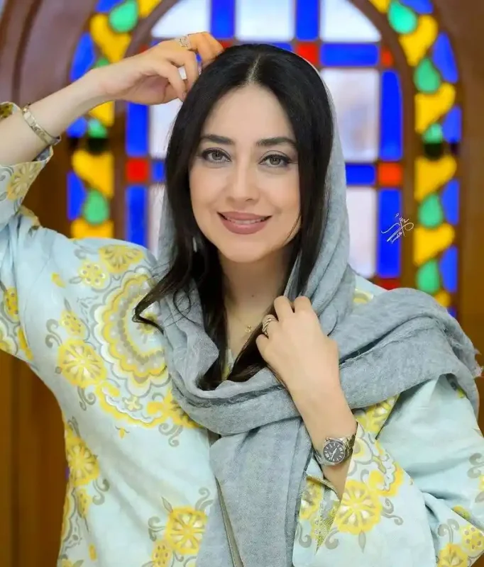 🔥 تاریخ وبگردی | بهاره کیان افشار در هتل لوکس 🔥 تاریخ وبگردی | بهاره کیان افشار در هتل لوکس