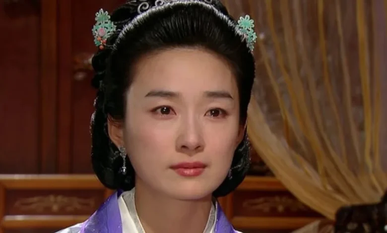 🔥تاریخ وبگردی | عکس بانو یوها با دامن پلنگی در جشن پایان سریال جومونگ 🔥تاریخ وبگردی | عکس بانو یوها با دامن پلنگی در جشن پایان سریال جومونگ