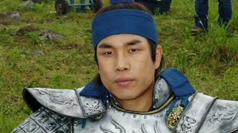 تاریخ وبگردی |تغییر چهره نارو بازیگر سریال جومونگ در 59 سالگی در حال گردش در جنگل