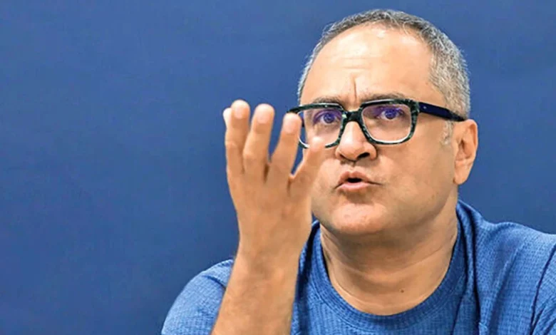 🔥تاریخ وبگردی | رامبد جوان در کنار دختر زیبا و نازش 🔥تاریخ وبگردی | رامبد جوان در کنار دختر زیبا و نازش