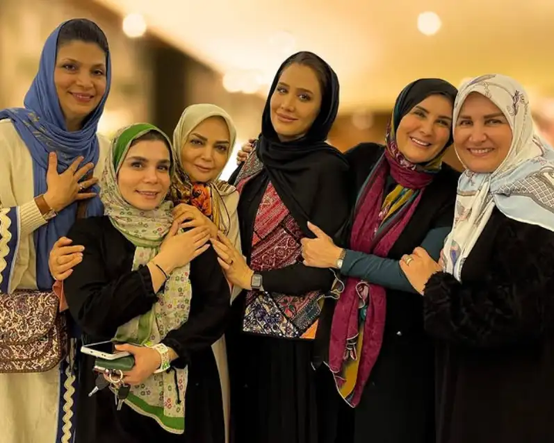 تاریخ وبگردی | مجریان خاطره انگیز گیتی خامنه و الهه رضایی سال ۱۴۰۴ تاریخ وبگردی | مجریان خاطره انگیز گیتی خامنه و الهه رضایی سال ۱۴۰۴