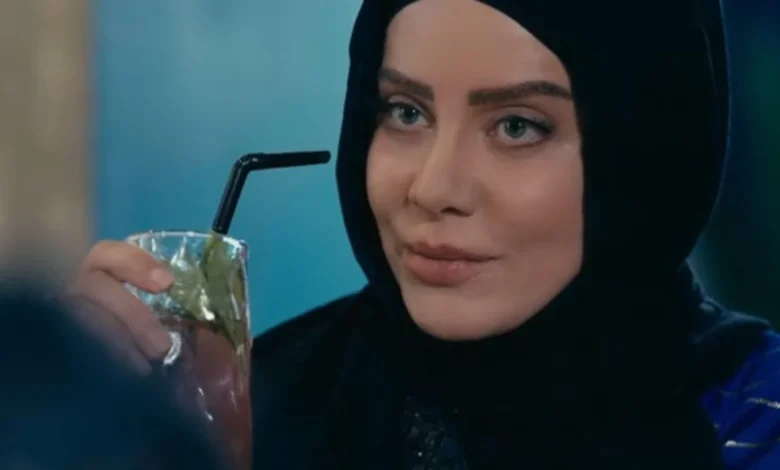 🔥تاریخ وبگردی | شراره رخام بازیگر با ژست غیر سینمایی روی ریل قطار 🔥تاریخ وبگردی | شراره رخام بازیگر با ژست غیر سینمایی روی ریل قطار