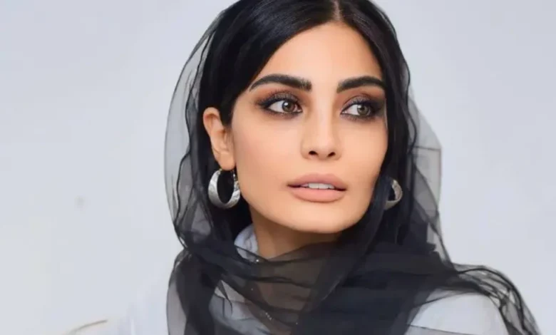 تاریخ وبگردی | صحرا اسداللهی با ژستهای خاصش سال ۱۴۰۴ تاریخ وبگردی | صحرا اسداللهی با ژستهای خاصش سال ۱۴۰۴