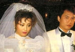 عکس داغ امروز | چهره کیون میری «مادر تِسو» در مراسم عروسیاش در ۱۹سالگی عکس داغ امروز | چهره کیون میری «مادر تِسو» در مراسم عروسیاش در ۱۹سالگی