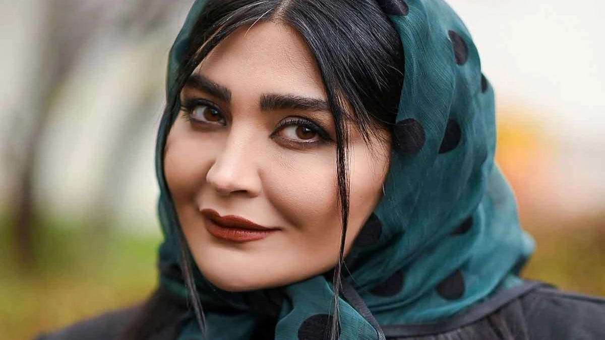 🔥تاریخ وبگردی | چهره دیدنی مریم معصومی در کنار گربه ملوسش چهره دیدنی مریم معصومی در کنار گربه ملوسش