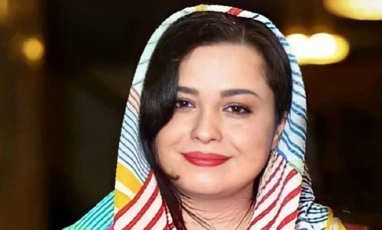 قاب روز | عکس خاطرهانگیز مهرآوه شریفینیا در کنار مادرش آزیتا حاجیان دهه 60 قاب روز | عکس خاطرهانگیز مهرآوه شریفینیا در کنار مادرش آزیتا حاجیان دهه 60