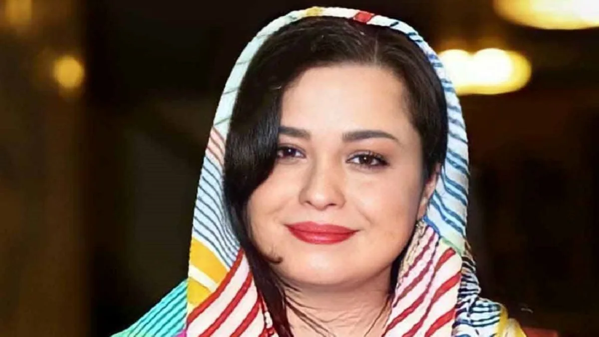 🔥تاریخ وبگردی | عکس خاطرهانگیز مهرآوه شریفینیا در کنار مادرش آزیتا حاجیان دهه 60 عکس خاطرهانگیز مهرآوه شریفینیا در کنار مادرش آزیتا حاجیان دهه 60