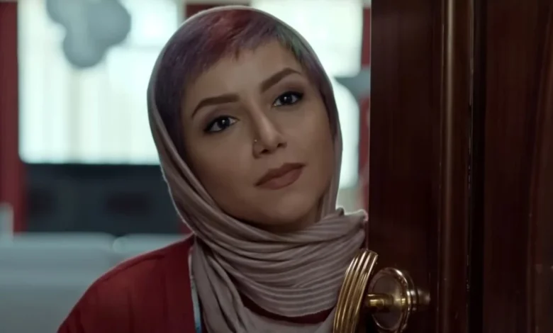 🔥تاریخ وبگردی | تغییر چهره «ساناز» با بازی نازنین بیاتی فیلم دینامیت در 29 سالگی 🔥تاریخ وبگردی | تغییر چهره «ساناز» با بازی نازنین بیاتی فیلم دینامیت در 29 سالگی