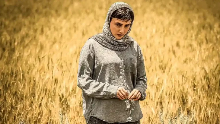 تاریخ وبگردی | عکس «آوا» سریال شغال در کنار مادرش 29 سالگی تاریخ وبگردی | عکس «آوا» سریال شغال در کنار مادرش 29 سالگی