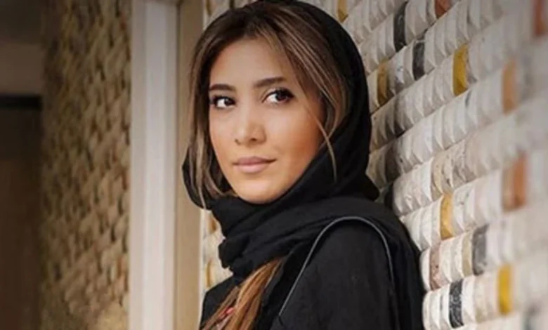 🔥تاریخ وبگردی | نیکی مظفری با استایلِ پاییزی دلبری کرد 🔥تاریخ وبگردی | نیکی مظفری با استایلِ پاییزی دلبری کرد