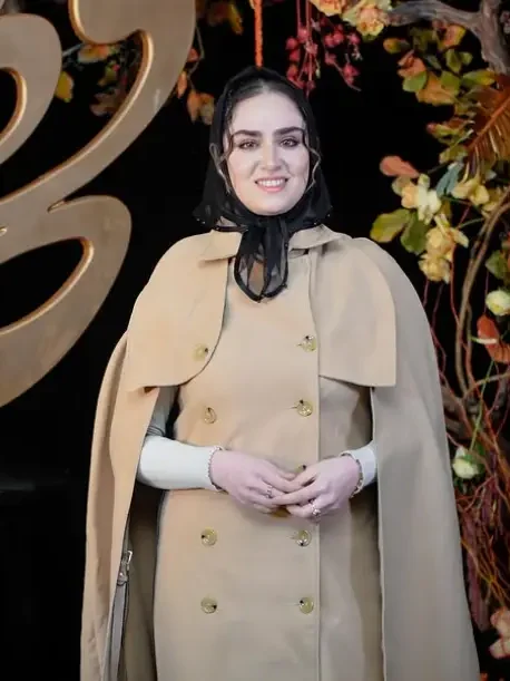 تاریخ وبگردی | «هانیه غلامی» با استایل شیک و دیدنی سال ۱۴۰۴ تاریخ وبگردی | «هانیه غلامی» با استایل شیک و دیدنی سال ۱۴۰۴